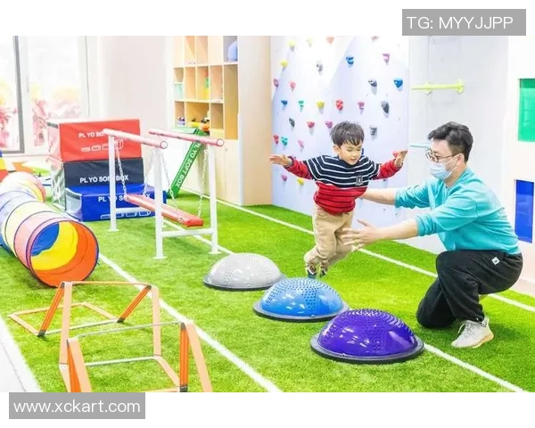 足球明星训练秘籍揭秘如何提升技术与体能的科学方法与实战技巧